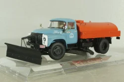 ПМ-130Б поливомоечная машина на шасси Зил-130, зимний вариант 1973, 113047, Dip Models 1:43