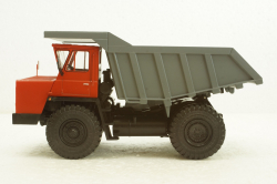 Белаз-7540 карьерный самосвал, красный/серый, Н004, Наш Автопром 1:43