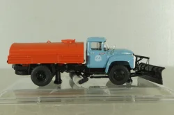 ПМ-130Б поливомоечная машина на шасси Зил-130, зимний вариант 1973, 113047, Dip Models 1:43
