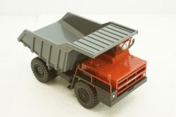 Белаз-7540 карьерный самосвал, красный/серый, Н004, Наш Автопром 1:43