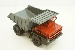 Белаз-7540 карьерный самосвал, красный/серый, Н004, Наш Автопром 1:43
