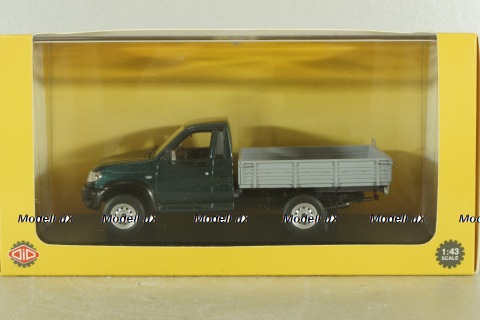 Уаз Патриот Карго зелёный, 231638, DiP Models 1:43