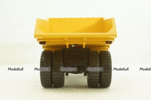 Белаз-7548 карьерный самосвал, синий/желтый, Н010, Наш Автопром 1:43