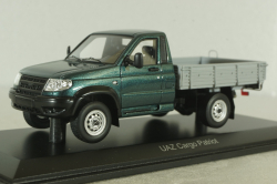 Уаз Патриот Карго зелёный, 231638, DiP Models 1:43