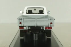 Уаз Патриот Карго белый, 231637, DiP Models 1:43