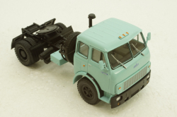 Маз-5428 тягач 1977г, голубий, Н700, Наш Автопром 1:43