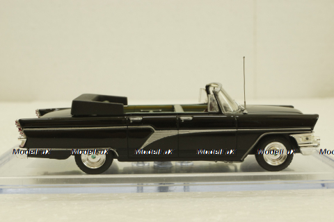 Газ-13 Чайка кабриолет, черный  Конверсия 1:43