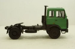 Маз-54321 тягач 1988г, зелений, Н794, Наш Автопром 1:43