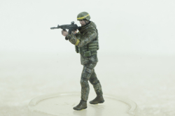 Фигурка Солдат ЗСУ с автоматом, Vilen Model 1:43