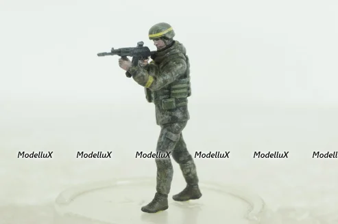 Фигурка Солдат ЗСУ с автоматом, Vilen Model 1:43