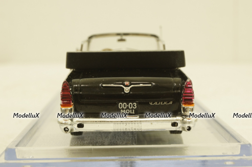 Газ-13 Чайка, кабриолет с поднятыми окнами, черный , Конверсия 1:43