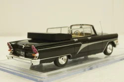 Газ-13 Чайка, кабриолет с поднятыми окнами, черный , Конверсия 1:43