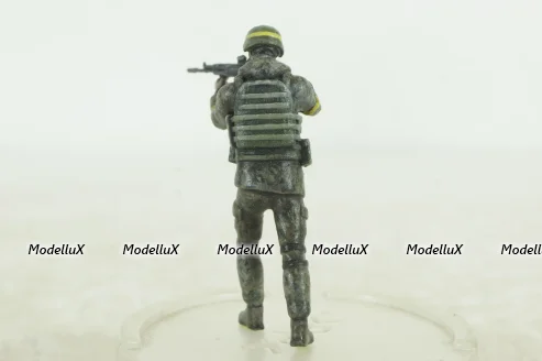 Фигурка Солдат ЗСУ с автоматом, Vilen Model 1:43