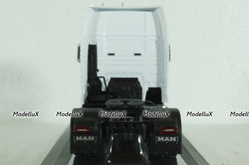 MAN TGX XXL D 38 2020, white, TR197, IXO 1:43