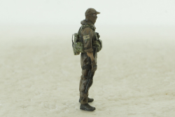 Фигурка Солдат СБУ с опущенной винтовкой, Vilen Model 1:43