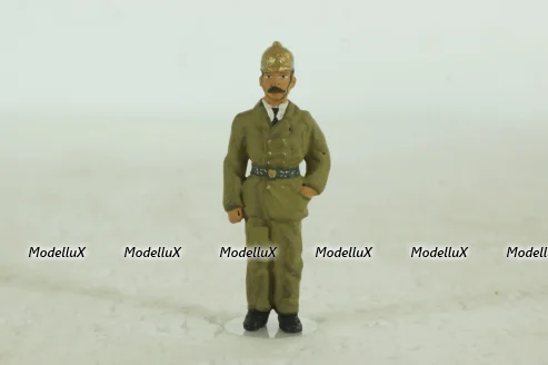 Фигурка Пожарный 30-40гг,  322a, BM-Toys 1:43
