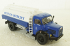 Berliet GLR8 M2 Tank truck Huiles Berliet year 1960 blue/white, Hachette 1:43