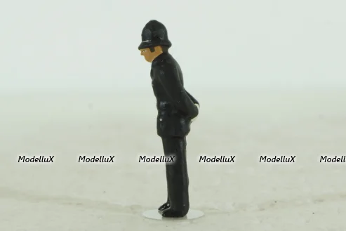 Фигурка Лондонский полисмен,  519, BM-Toys 1:43