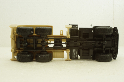 Краз-260 ЭО-4421А Экскаватор, хакі/бежевий, Н745, Наш Автопром 1:43