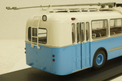 Зиу-5, голубой, 04006A, Classicbus 1:43