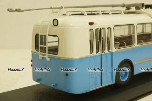 Зиу-5, голубой, 04006A, Classicbus 1:43