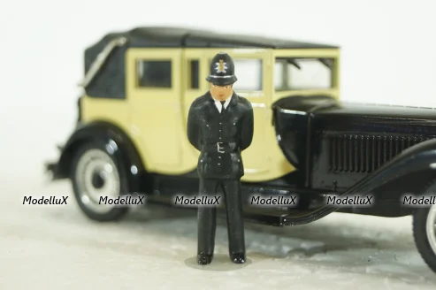 Фигурка Лондонский полисмен,  519, BM-Toys 1:43