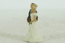Фигурка Молодожены ( Свадьба),  608а, BM-Toys 1:43