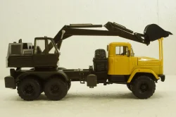 Краз-6322 ЭО-4422 Экскаватор жовтий/хакі, Н747, Наш Автопром 1:43