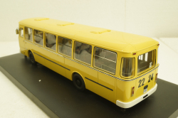 Лиаз-677М автобус, желтый, 1990г., Sabron 1:43 Лимитированный выпуск!