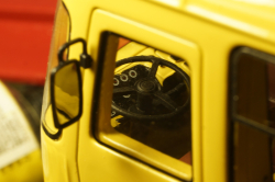 Лиаз-677М автобус, желтый, 1990г., Sabron 1:43 Лимитированный выпуск!