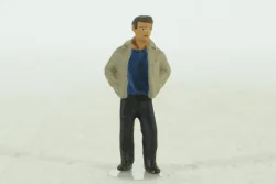 Фигурка Парень в куртке, 119а, BM-Toys 1:43