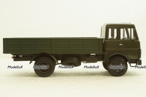 Маз-53371 бортовой 1987г, хаки Н208, Наш Автопром 1:43