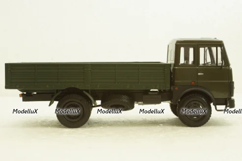 Маз-53371 бортовой 1987г, хаки Н208, Наш Автопром 1:43