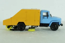 ПУМ-1 (3307) подметально-уборочная на шасси Газ-3307, 1989, Легендарные грузовики СССР №101 1:43