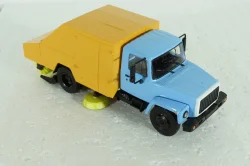 ПУМ-1 (3307) подметально-уборочная на шасси Газ-3307, 1989, Легендарные грузовики СССР №101 1:43