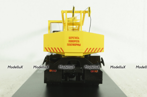 КС-4561(250) Автокран на шасси Краз 250, хаки/желтый, SSM1551, SSM 1:43