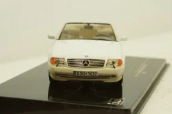 Mercedes SL500 R129, 1990 white, CLC195, IXO 1:43