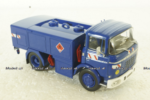 Berliet GAK 5R tanker Truck Fuel Avitailleur, Berliet Collection, Hachette 1:43