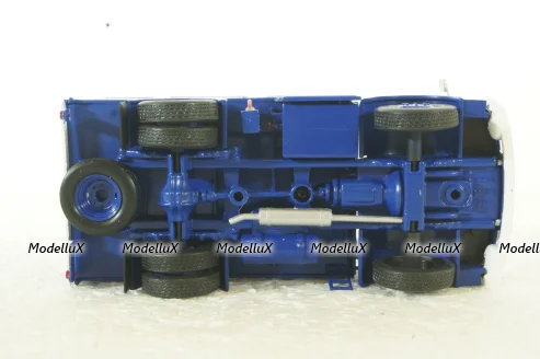 Berliet GAK 5R tanker Truck Fuel Avitailleur, Berliet Collection, Hachette 1:43