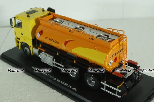 АЦ/АТЗ-16 (65207-87) топливозаправщик на шасси Камаз-65207-87, SSM1545, SSM 1:43