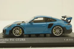 Porsche 911 (991 II) GT2 RS with silver rims 2018 lightblue, 413067275, Minichamps 1:43