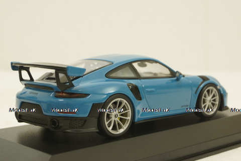 Porsche 911 (991 II) GT2 RS with silver rims 2018 lightblue, 413067275, Minichamps 1:43