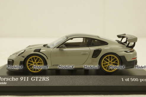 Porsche 911 (991/2) GT2 RS with gold rims 2018 lightgrey, 413 067288, Minichamps 1:43