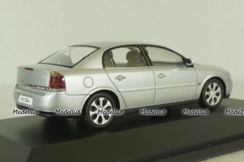 Opel Vectra (C) sedan 2002, silver, Schuco 1:43