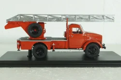 АЛ-17 (51) пожарная автолестница на шасси Газ-51, SSM1584, SSM 1:43