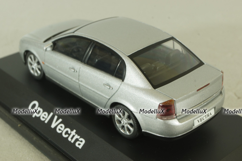Opel Vectra (C) sedan 2002, silver, Schuco 1:43