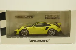 Porsche 911 (991/2) GT2 RS with silver rims 2018 lightgreen, 413067281, Minichamps 1:43