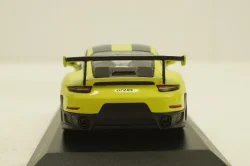 Porsche 911 (991/2) GT2 RS with silver rims 2018 lightgreen, 413067281, Minichamps 1:43