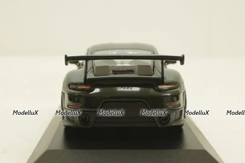 Porsche 911 (991 II) GT2-RS  with gold rims 2018 darkgreen, 413067286,  Minichamps 1:43
