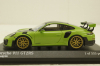 Porsche 911 (991 II) GT2 RS with gold rims 2018 green, 413067283, Minichamps 1:43